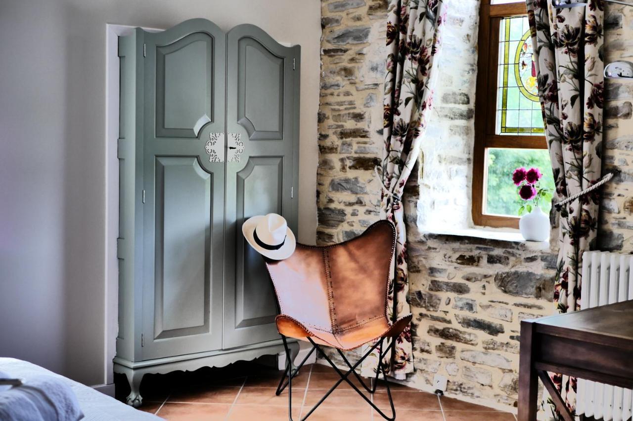 Chambres D'Hotes Secret Pyrenees Lasseube Bagian luar foto